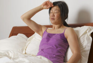 Nguyên Nhân Gây Đổ Mồ Hôi Khi Ngủ: Bệnh Lý Cần Lưu Ý